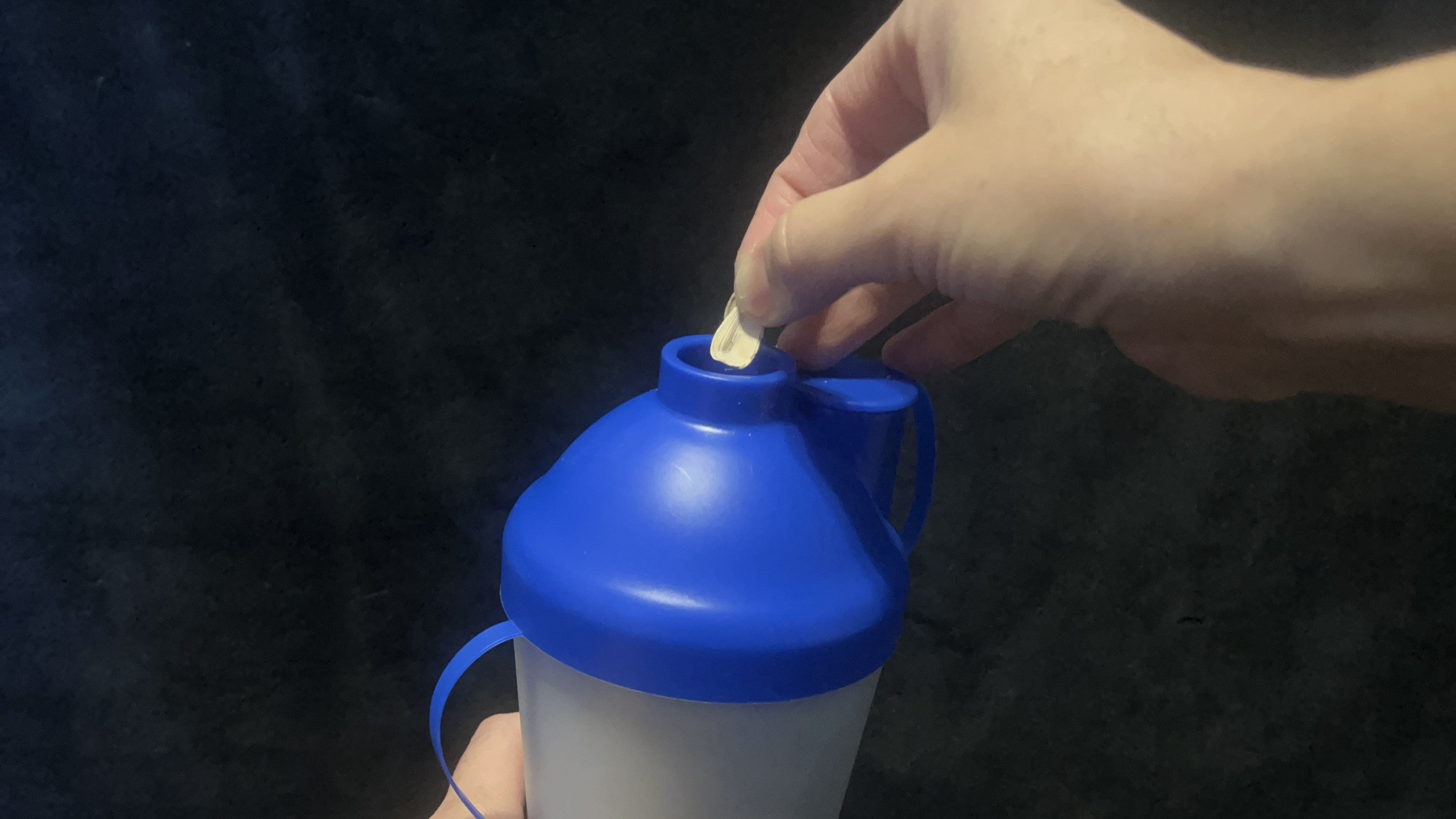 ProSeed Cup 🌻 The Ultimate Sunflower Seed Snacking Solution